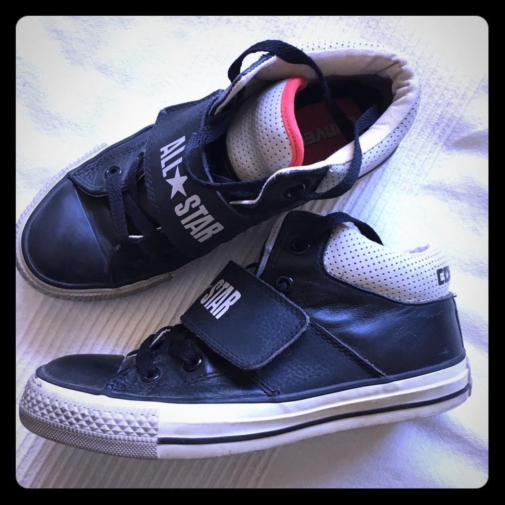 Converse black, leather